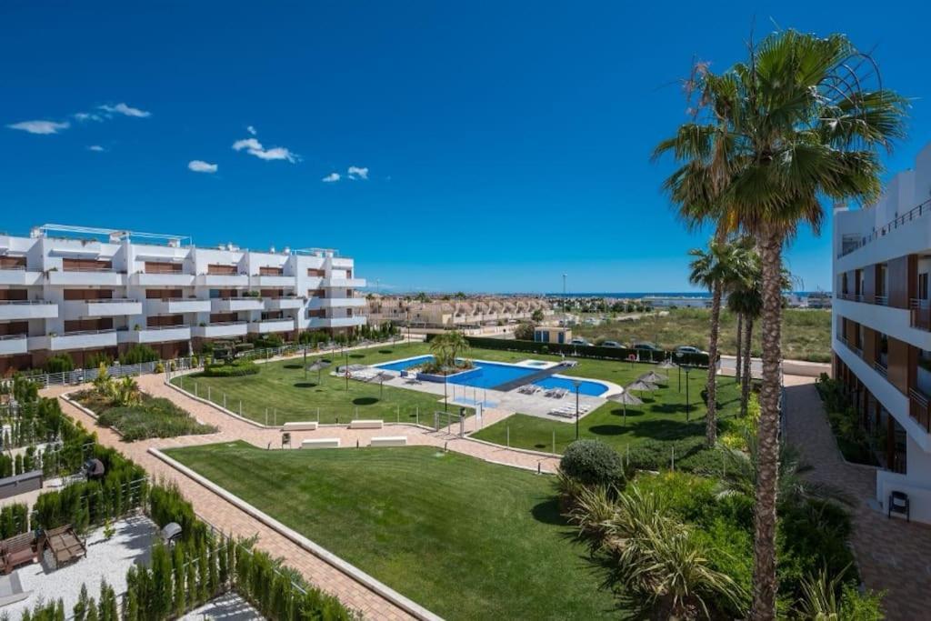 Dehesa de Campoamor  Privatunterkunft Mit Grosser Poolanlage, Meerblick מראה חיצוני תמונה